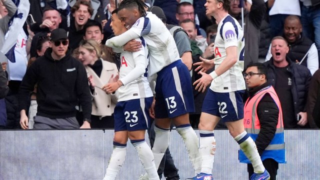 Tottenham si poistil oporu: španielsky pravý obranca Pedro Porro predĺžil zmluvu do leta 2031 s opciou na ďalší rok.
