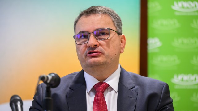 PS žiada Európsku komisiu, aby preskúmala plánované spojenie zdravotných poisťovní Union a Dôvera.