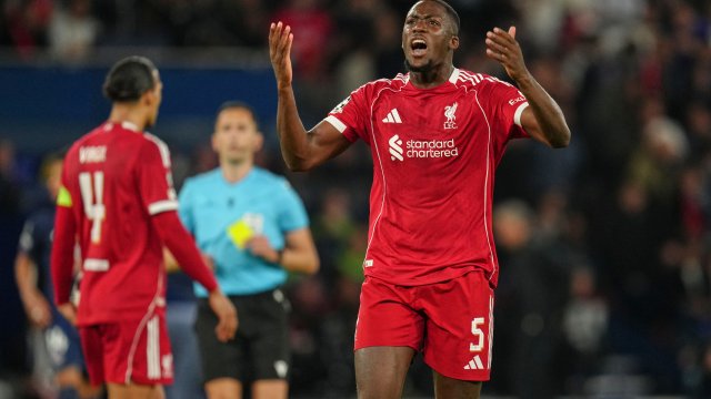 Real Madrid získal francúzskeho stopéra Ibrahimu Konateho z Liverpoolu, s klubom podpísal štvorročnú zmluvu.