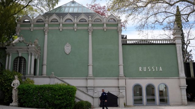 Benátske bienále zasiahla kríza: medzinárodná porota odstúpila