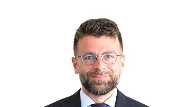 Kandidát na župana Marián Porvažník a expert na cezhraničnú spoluprácu Eduard Buraš podpísali memorandum o rozvoji Košického kraja.