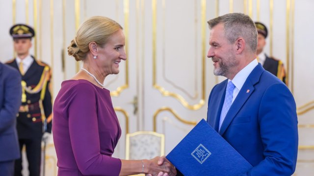 SaS varuje, že širší výklad právomocí prezidenta pri menovaní ministrov môže vytvoriť dve centrá moci.