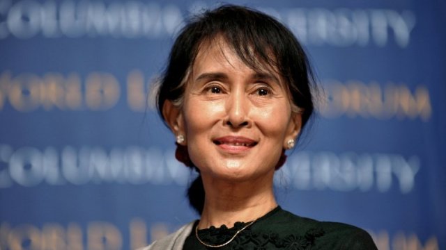 Mjanmarský prezident Min Aung Hlaing nariadil presun zosadenej líderky Aung San Suu Kyi do domáceho väzenia